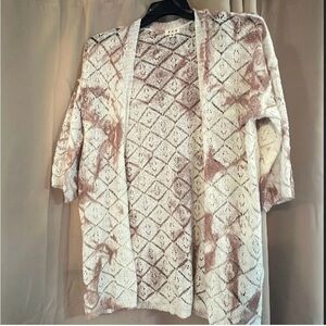 NWOT Mauve and White Open Knit Cardigan